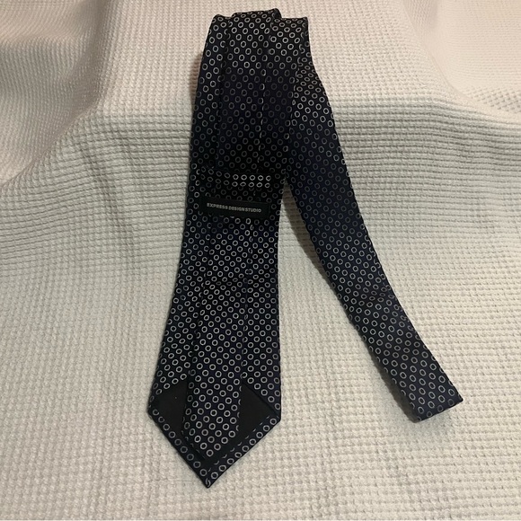 Express Tie - Navy Blue with Silver Circles - EUC - Picture 6 of 8